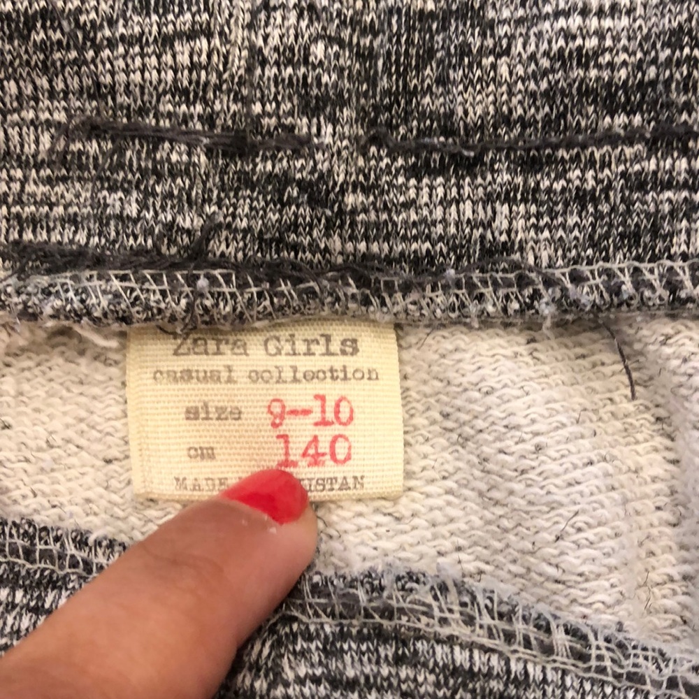 Zara Girls Gray Joggers Sz 9-10 140cm - Picture 4 of 4